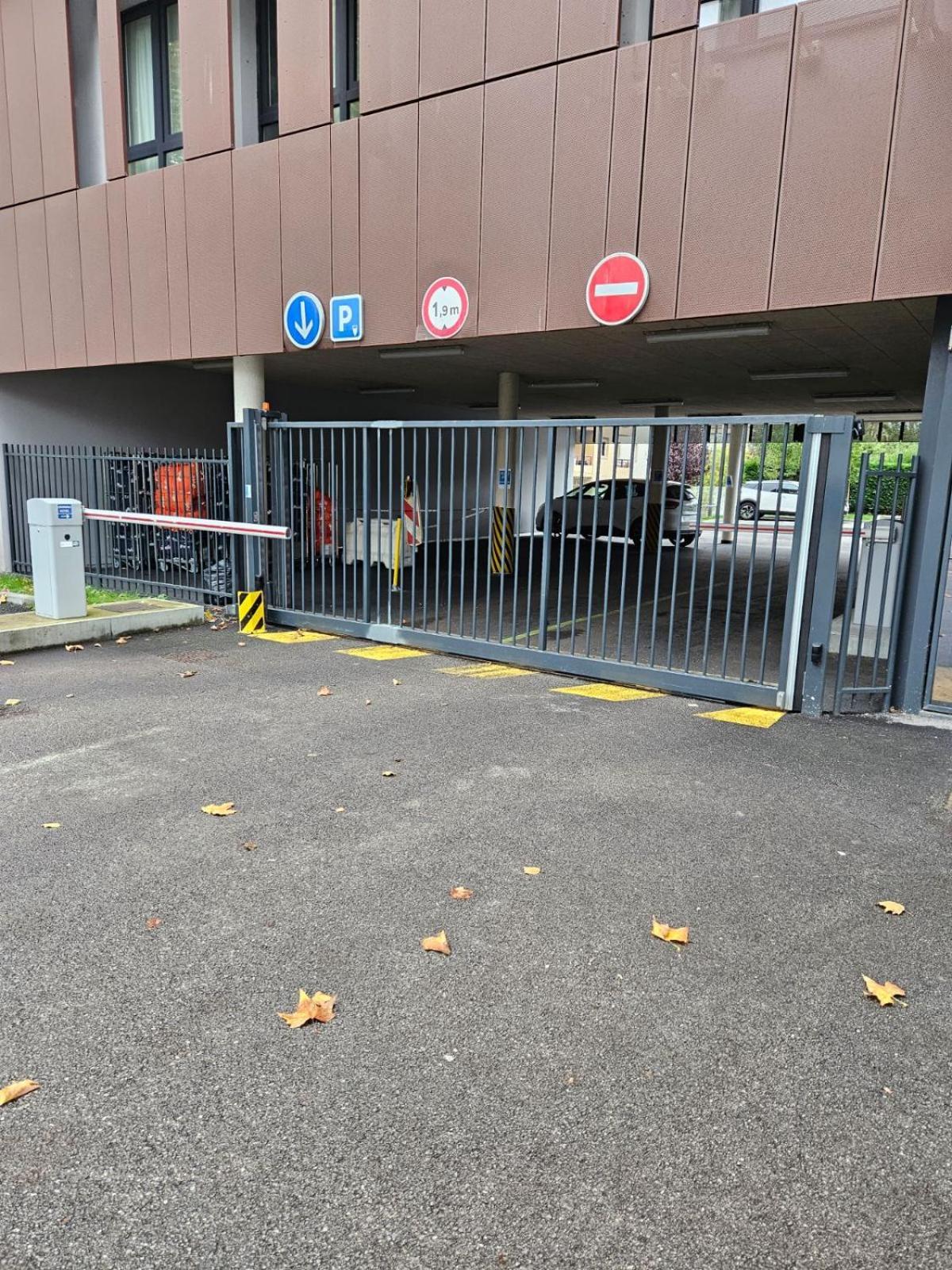 Ibis Styles Rouen Centre Rive Gauche Hotel Ngoại thất bức ảnh
